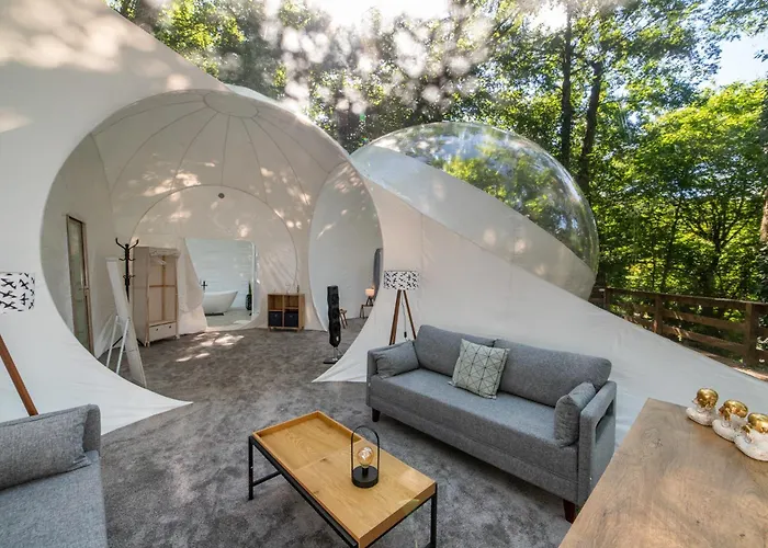 Nomad Glamping